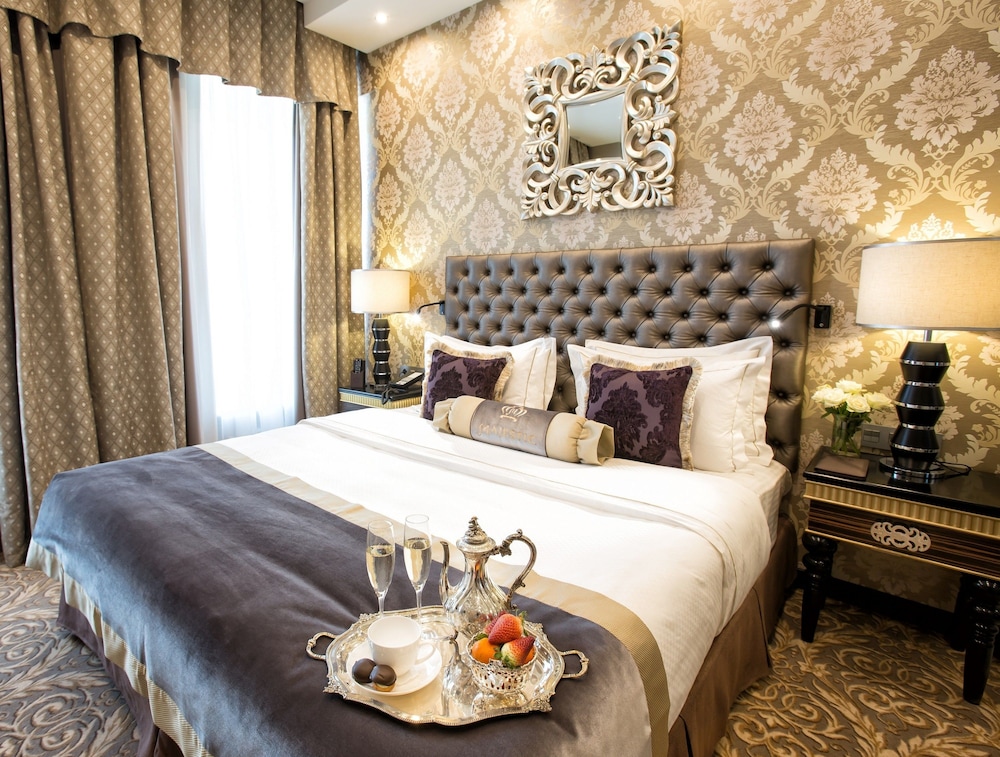 Superior Double or Twin Room photo 2