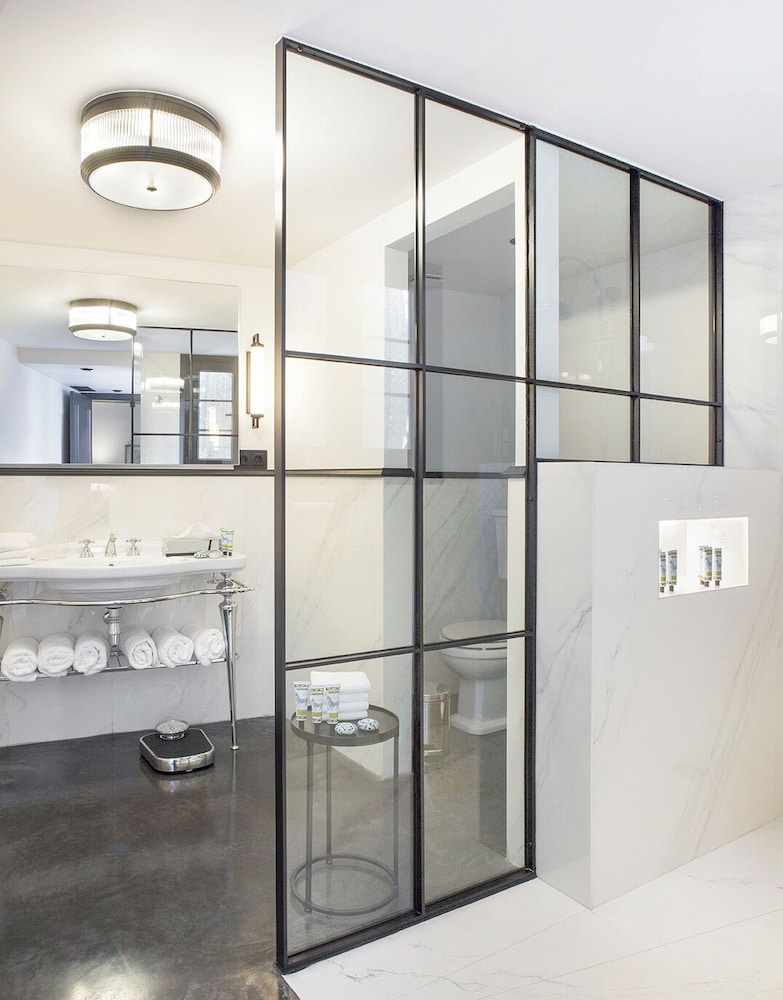Superior Room - Photo 14