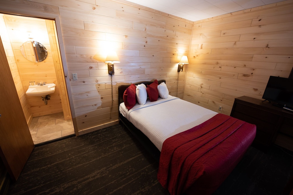 Economy Single Room, 1 Double Bed photo 2