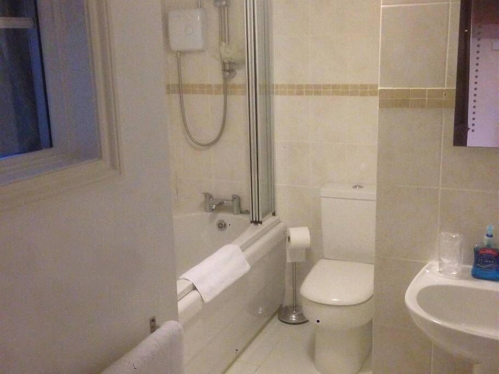Deluxe Double Room, Ensuite photo 3