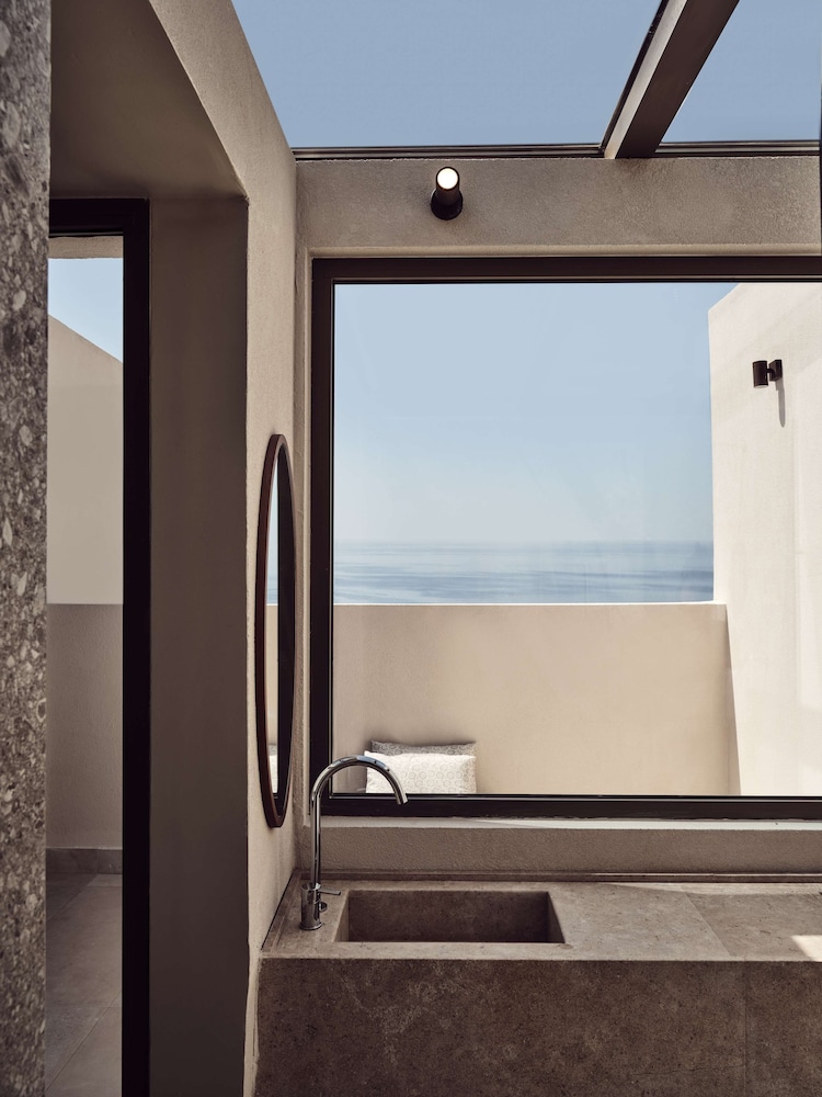 Deluxe Room, Sea View