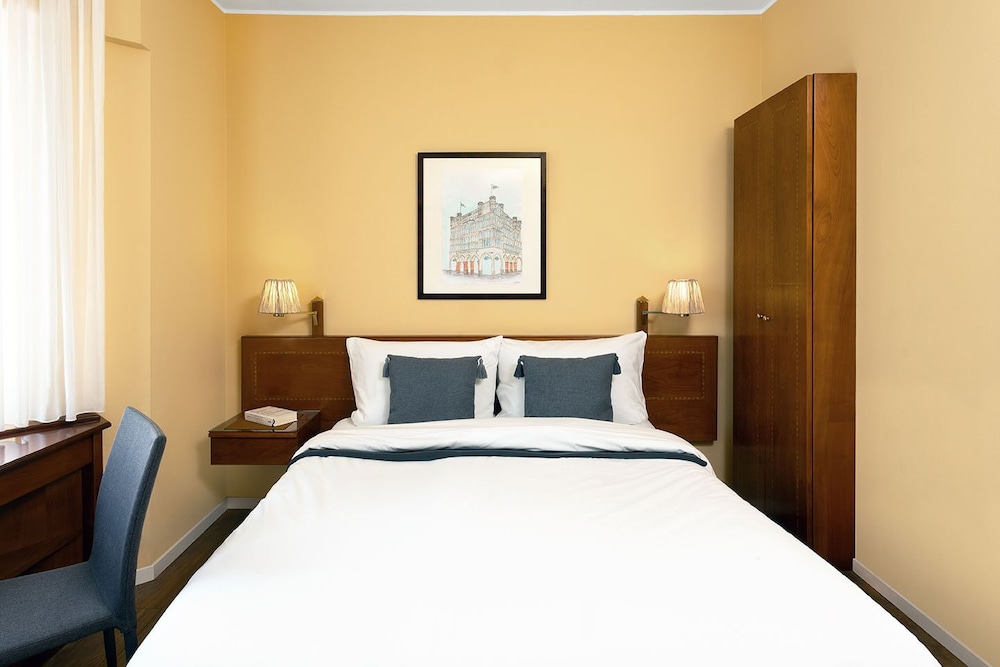Classic Double Room, Private Bathroom - Photo 8