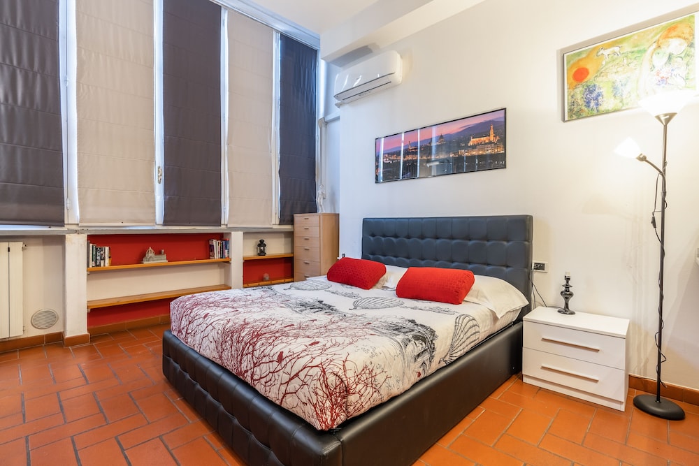 Loft (Via delle Oche 1)