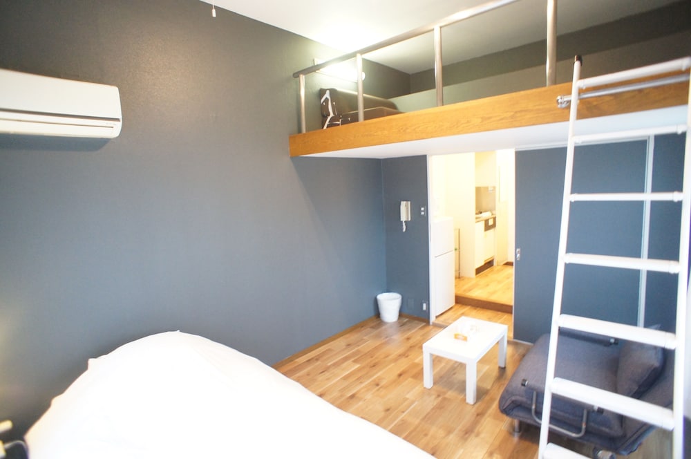 Basic Triple Room - Photo 23
