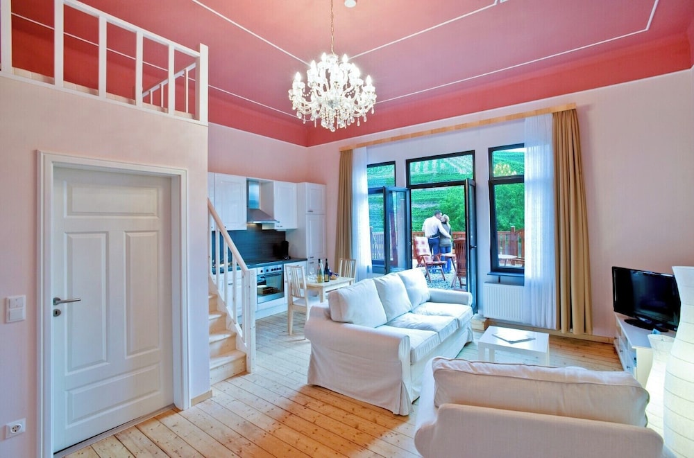 Roter Salon - Ferienwohnung