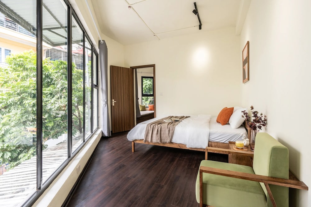 Deluxe Apartment