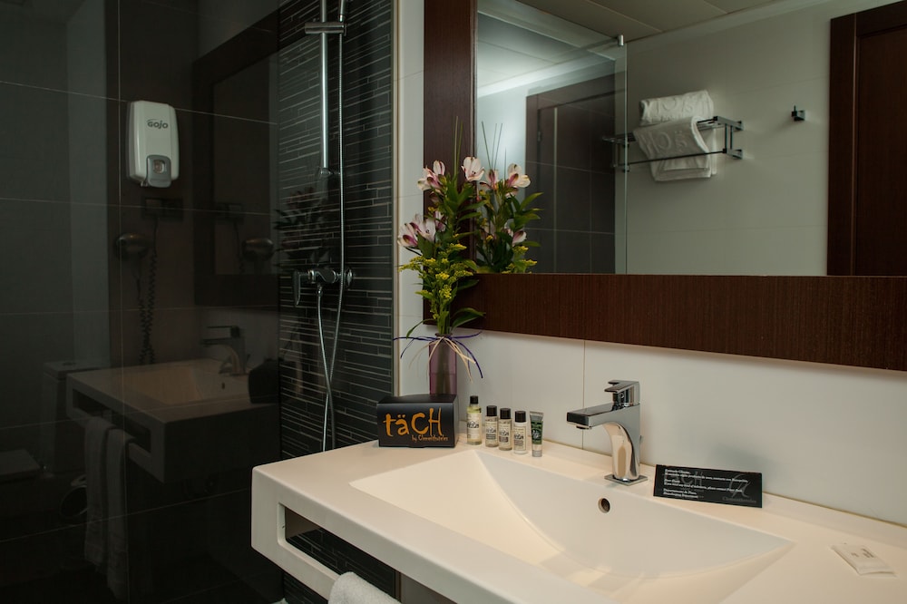 Basic Double Room photo 2