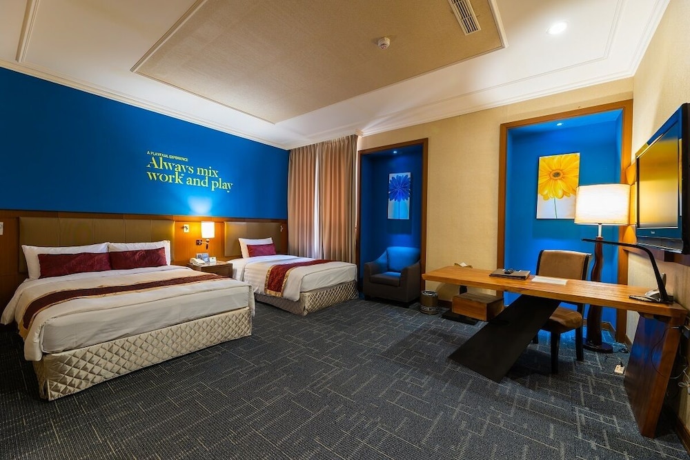 Superior Triple Room photo 3