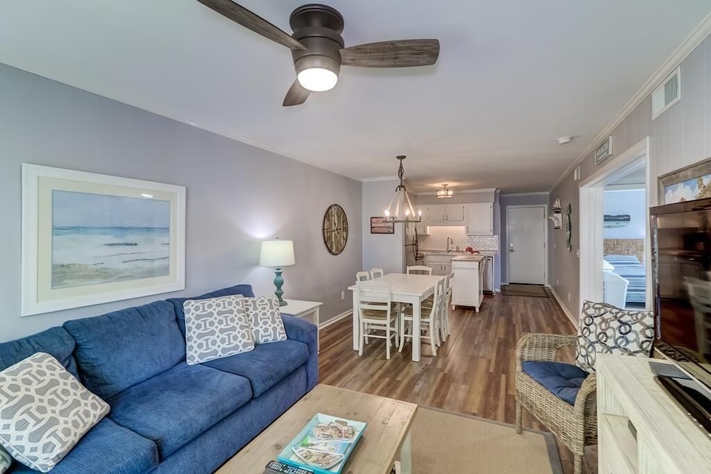 Condo, Multiple Beds (101A Oceanside) photo 3