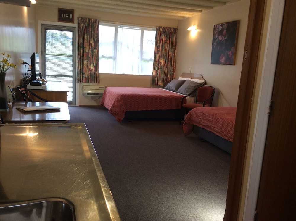 Standard Studio, Non Smoking, Kitchen (Balcony Studio)