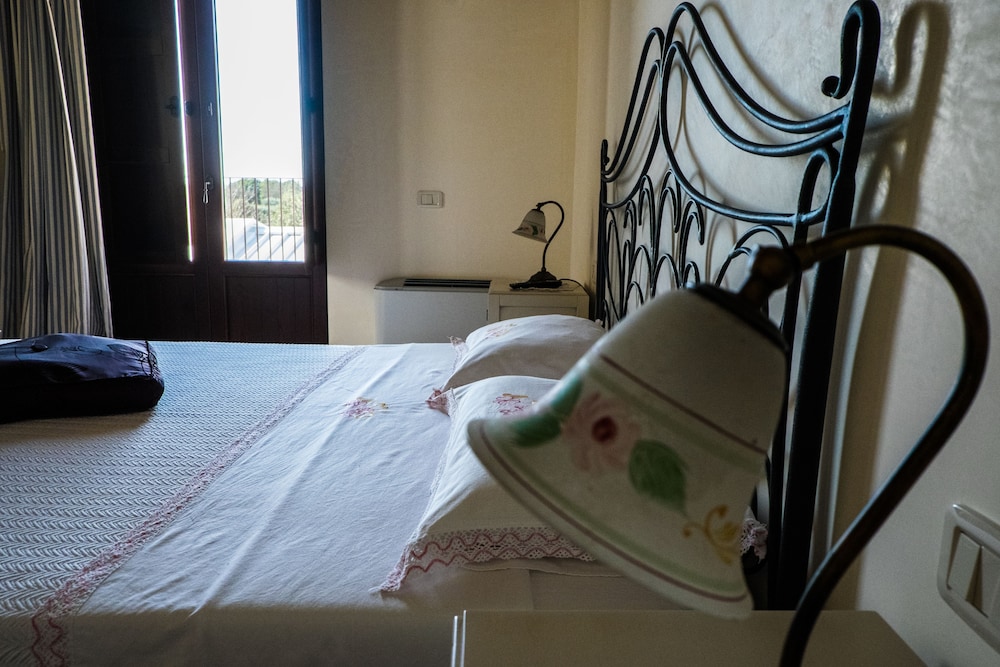 Superior Double Room, Garden View photo 3