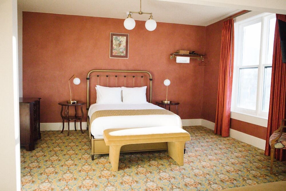 Standard Double Room, 2 Queen Beds - Photo 5