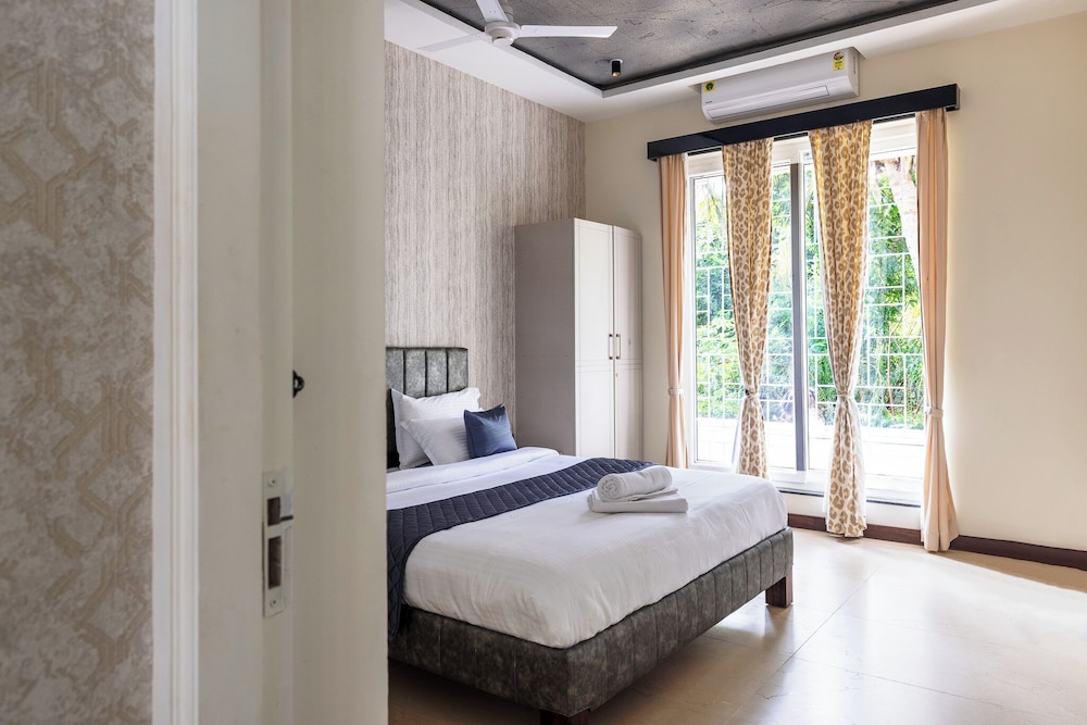 Elite Suite, Garden View