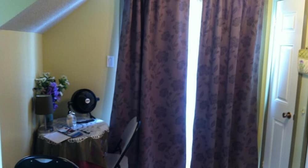 Room, 1 Double Bed, Kitchenette photo 2