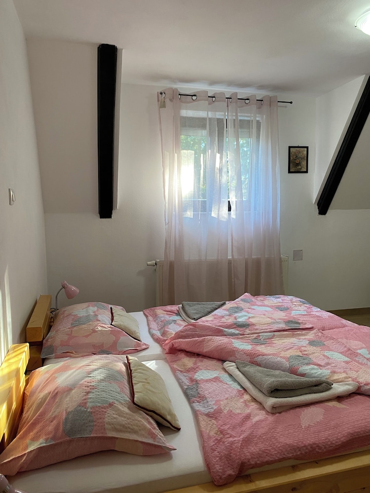 Deluxe Double Room - Photo 2
