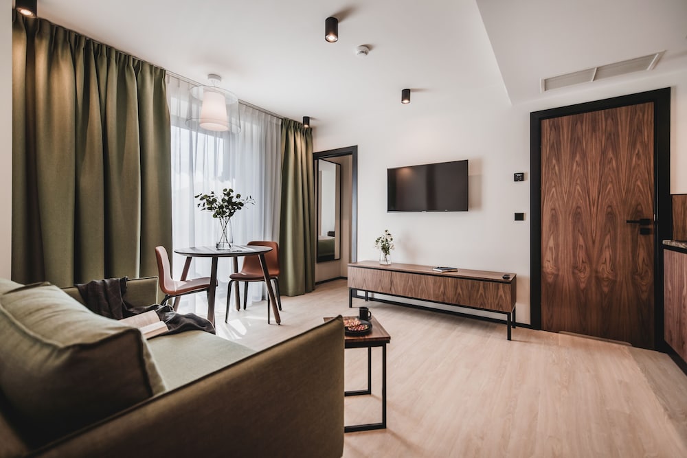 Classic Apartment - Photo 4