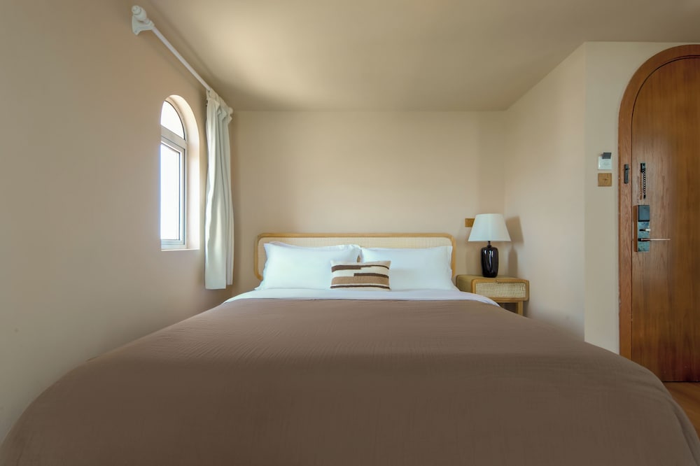 Design Twin Room