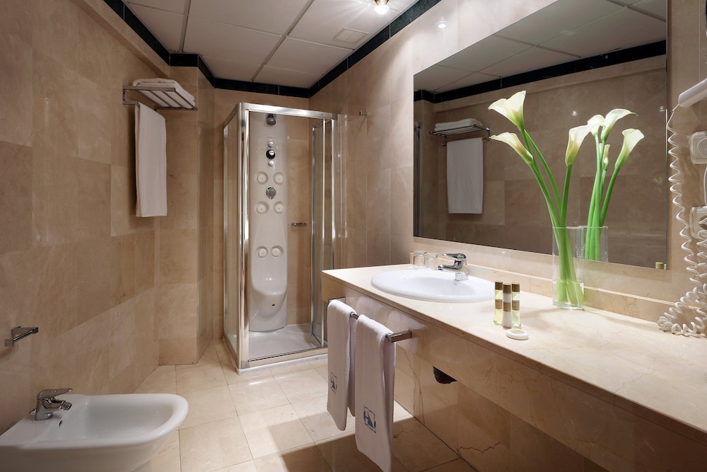 Triple Room - Photo 4