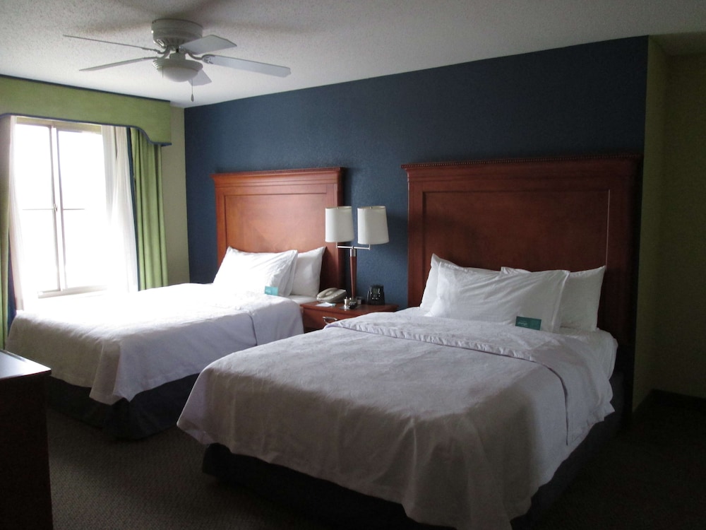 Suite, 2 Queen Beds, Non Smoking - Photo 4