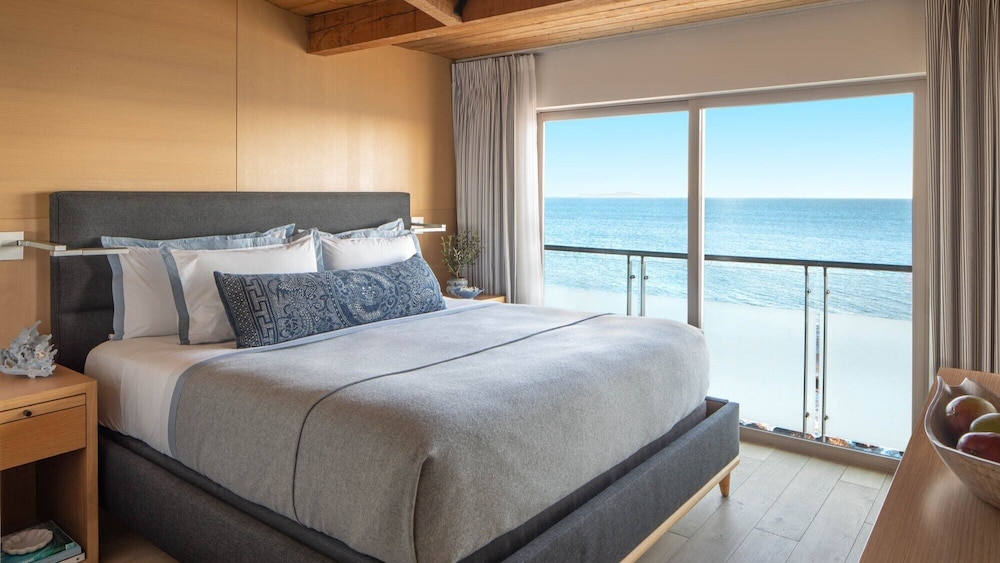 Suite, 1 King Bed, Fireplace (Master | Double Balcony) photo 1