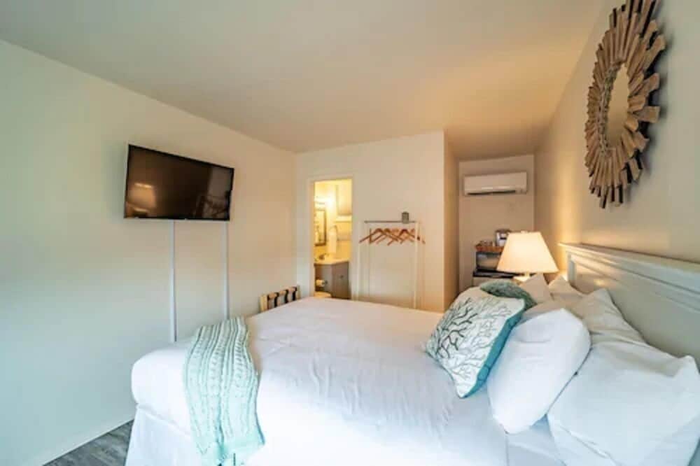 Cottage Queen - Photo 3