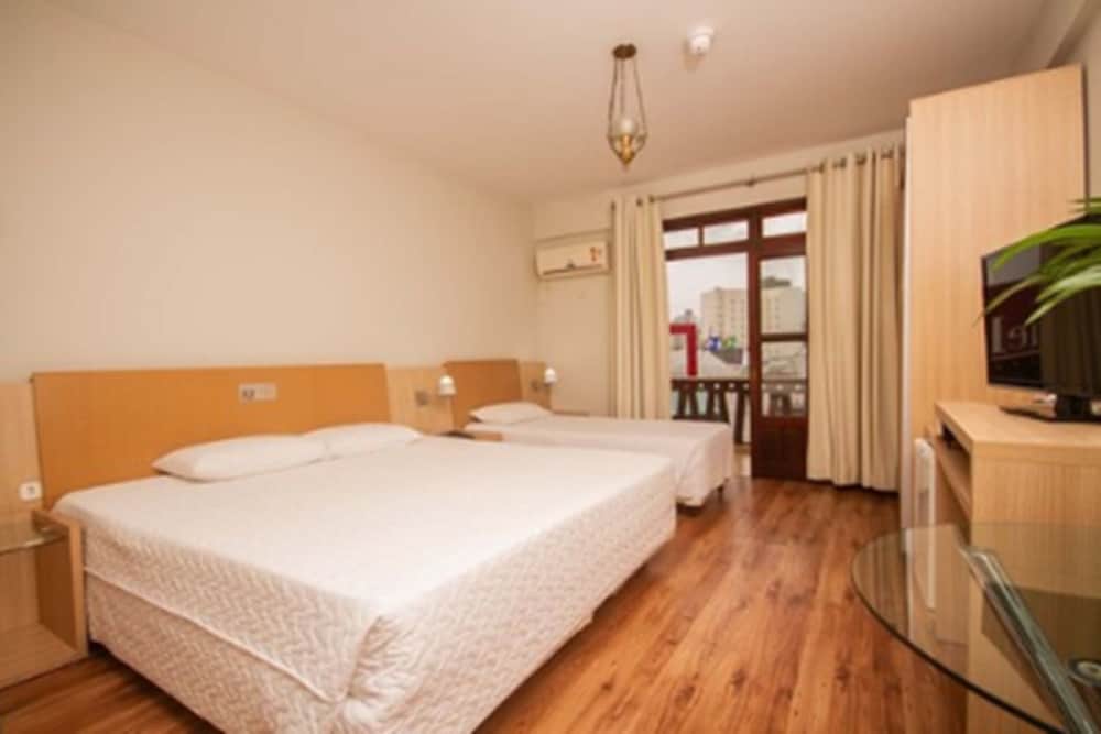 Quarto superior, 1 cama casal, 1 cama solteiro - Photo 3