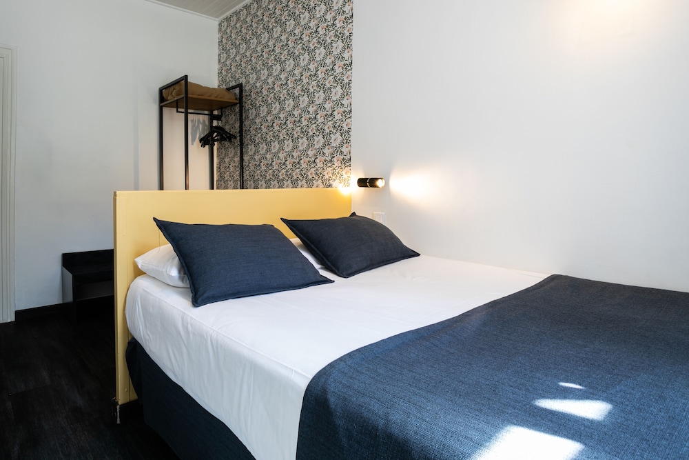 Comfort Room, 1 Double Bed, Garden View photo 3