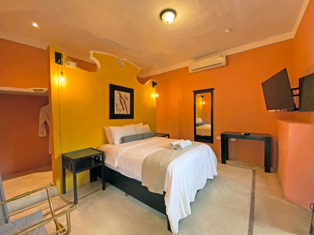 Habitación Colonial. thumbnail 5