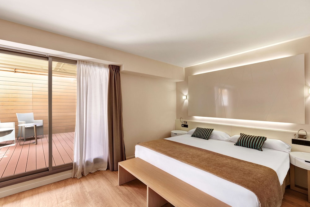 Executive Double Room, Terrace - Photo 1