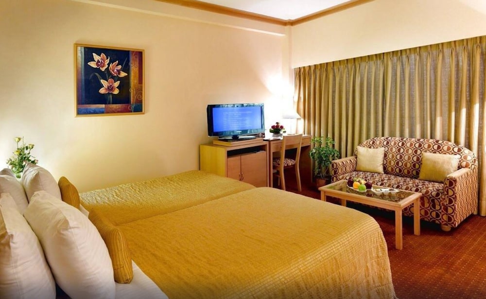 Business Double Room (Club) - Photo 3