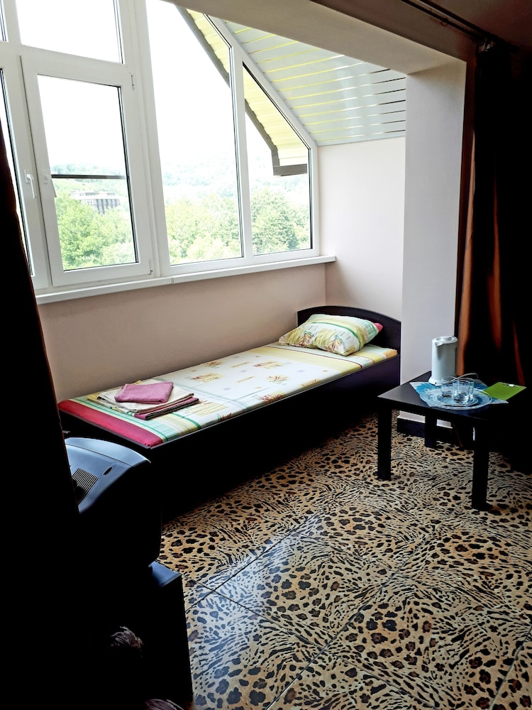 Triple Room photo 2