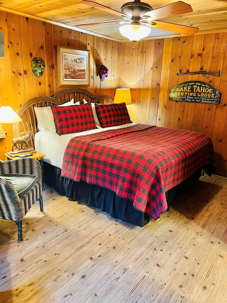 Hunters Hideout, King Studio