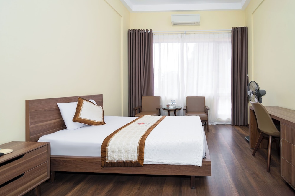 Standard Double or Twin Room, City View