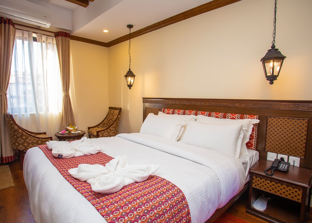 Deluxe Double Or Twin Room - Photo 4