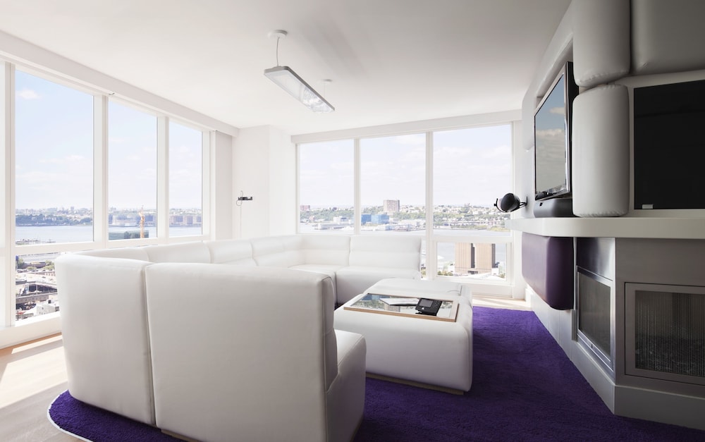 Penthouse, 1 King Bed (VIP) thumbnail 5