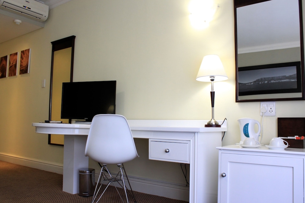 Executive Room, 1 Double Bed - Photo 2
