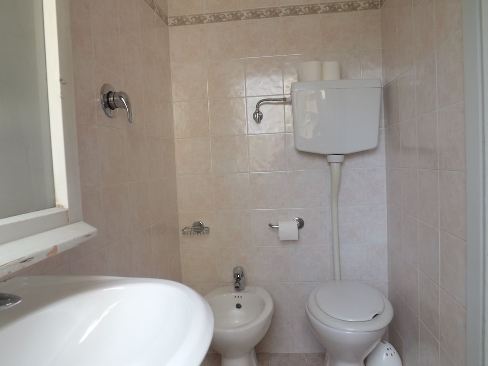 Standard Quadruple Room photo 2