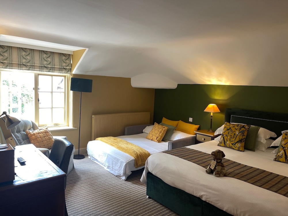 Family Suite, Ensuite photo 2