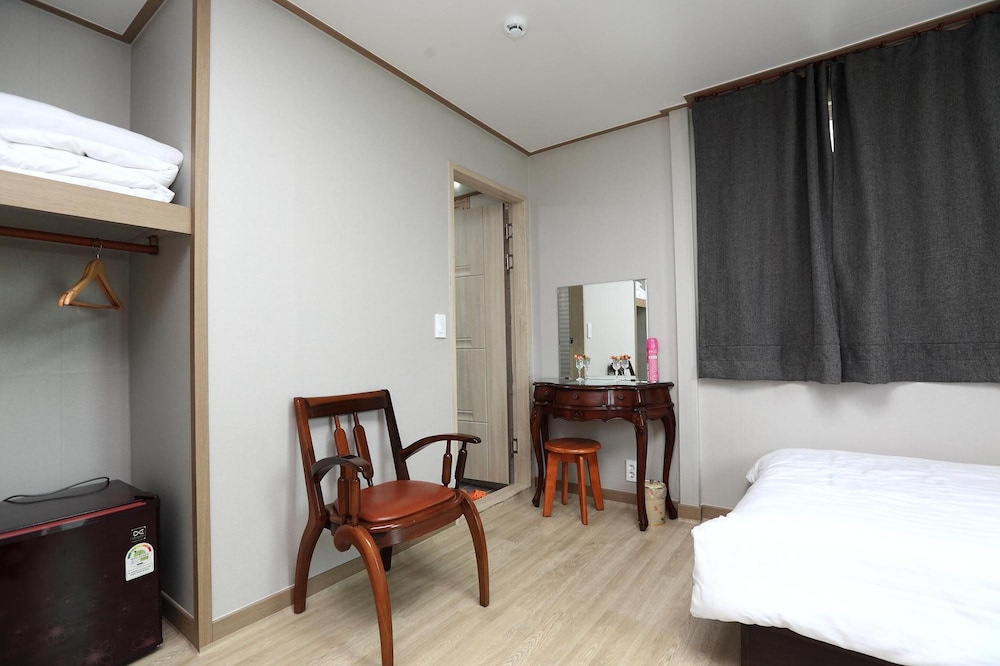 Basic Room, 1 Bedroom (Seutyudio) - Photo 5