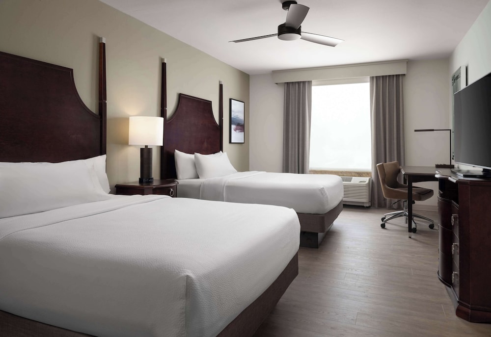 Suite, Accessible - Photo 2