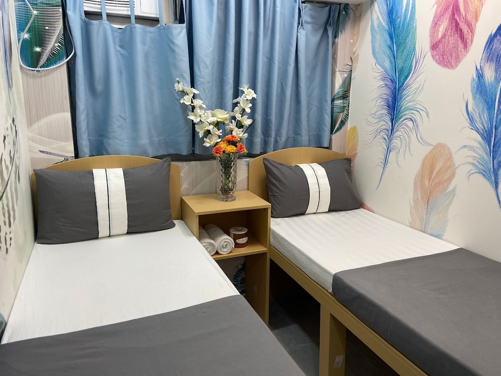Basic Shared Dormitory, Women only photo 1