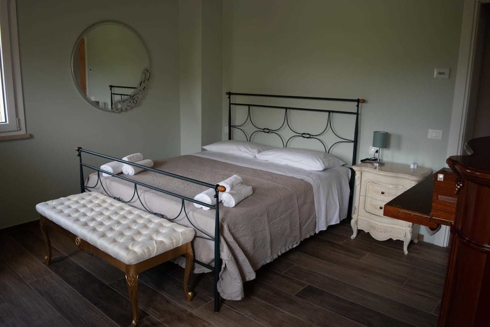 Deluxe Double Room, Hill View (Private access ) photo 1