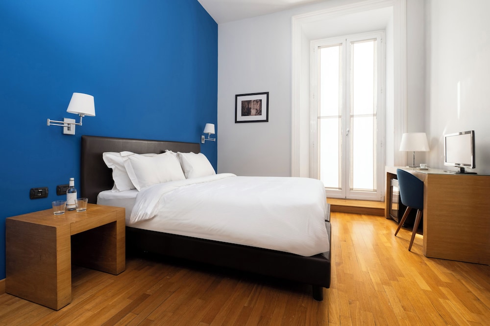 Standard Double Room, City View photo 1