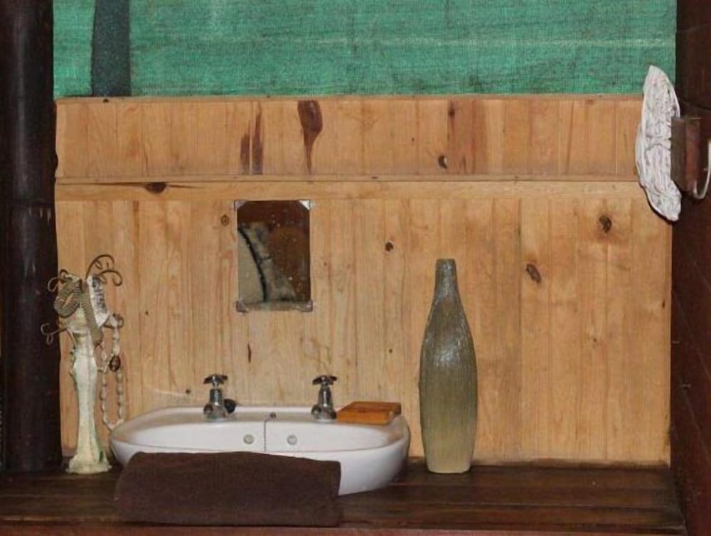 Basic Cabin, 1 Bedroom (Cabins) photo 3