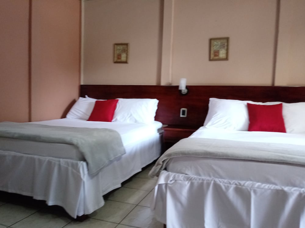Standard Quadruple Room, 2 Double Beds photo 1