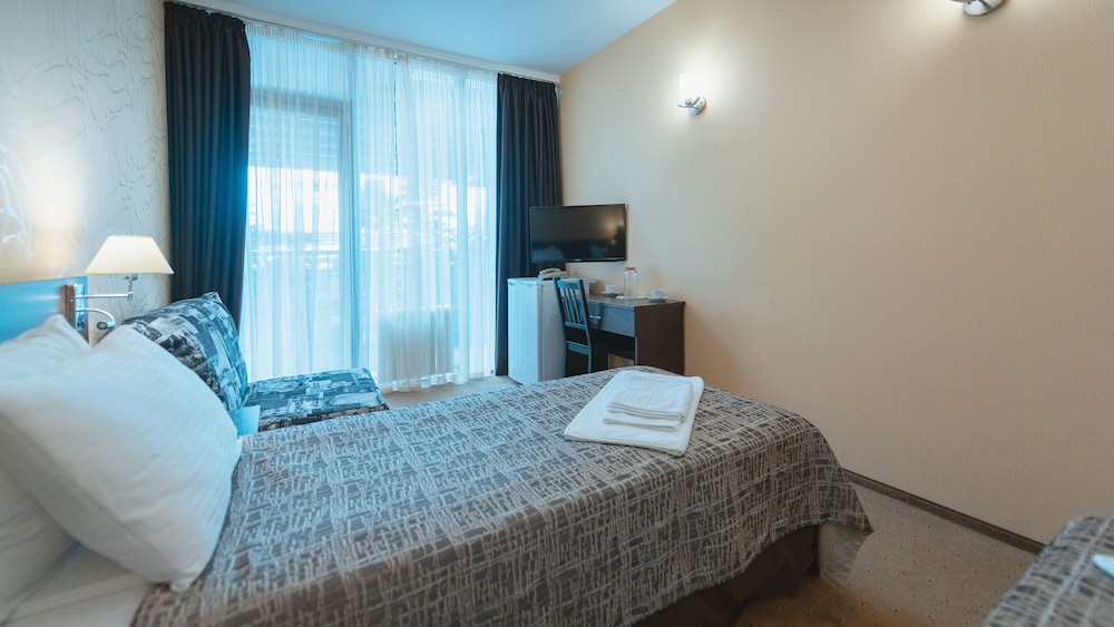 Comfort Double or Twin Room, Balcony photo 3