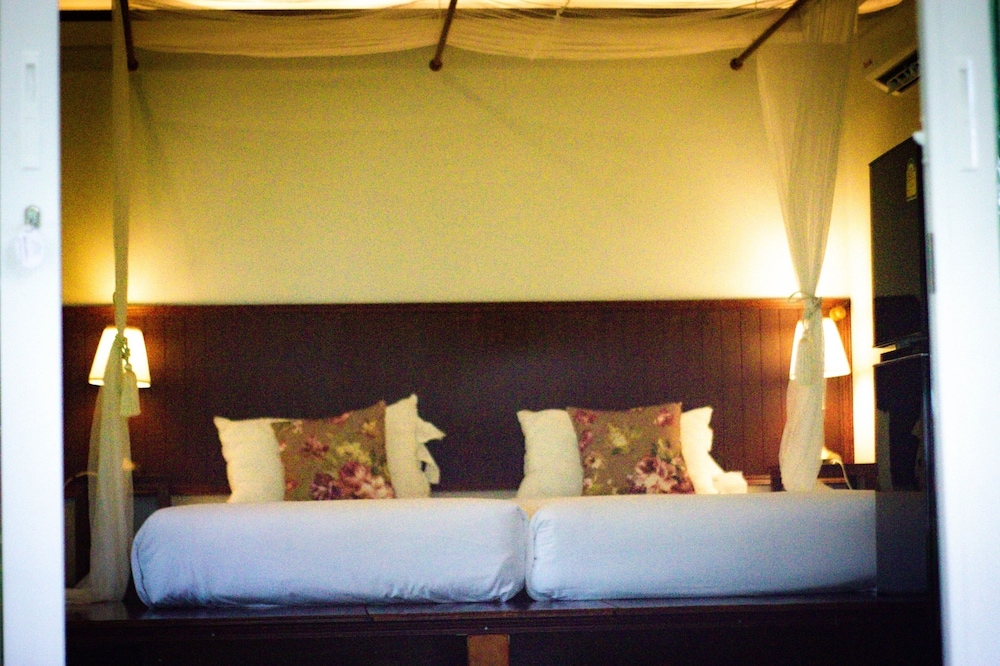 Premium Tent