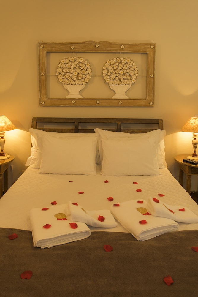 Luxury Suite photo 1