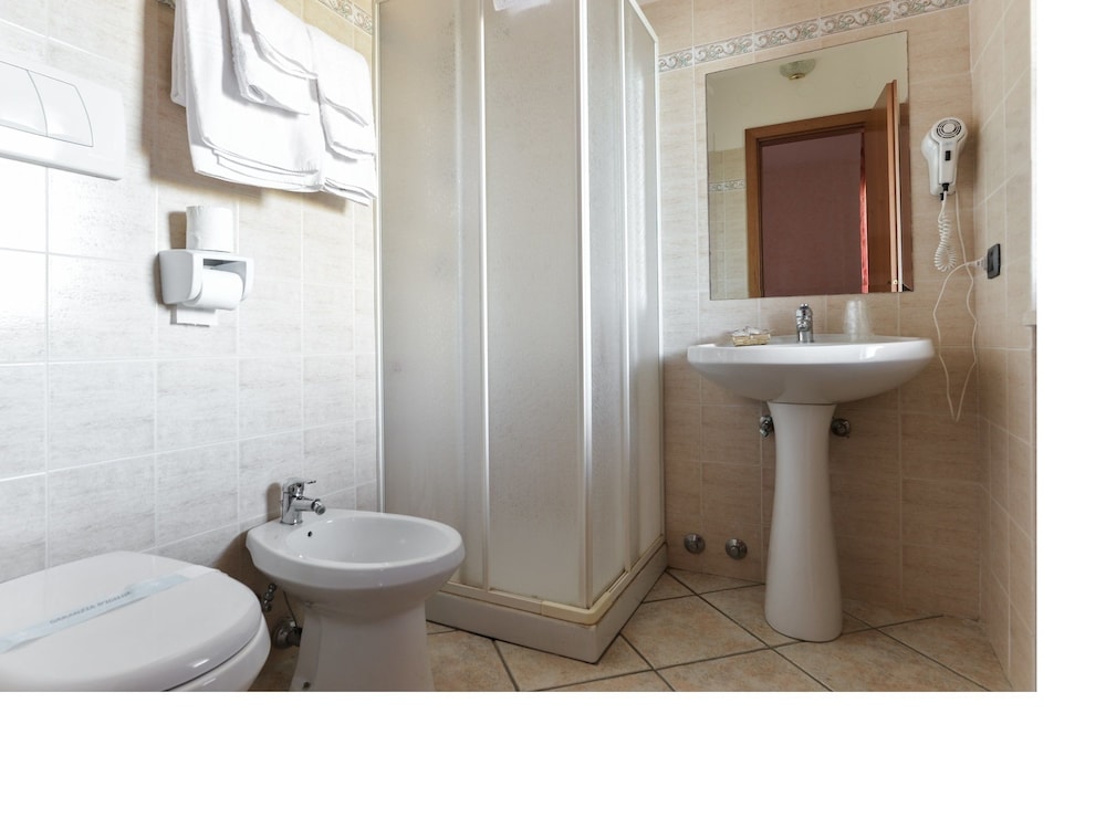 Twin Room, 2 Twin Beds, Terrace photo 2
