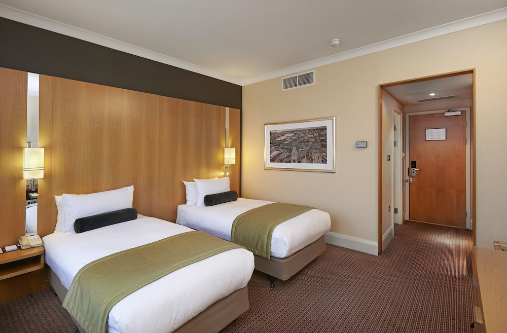 Standard Room, 2 Twin Beds photo 1